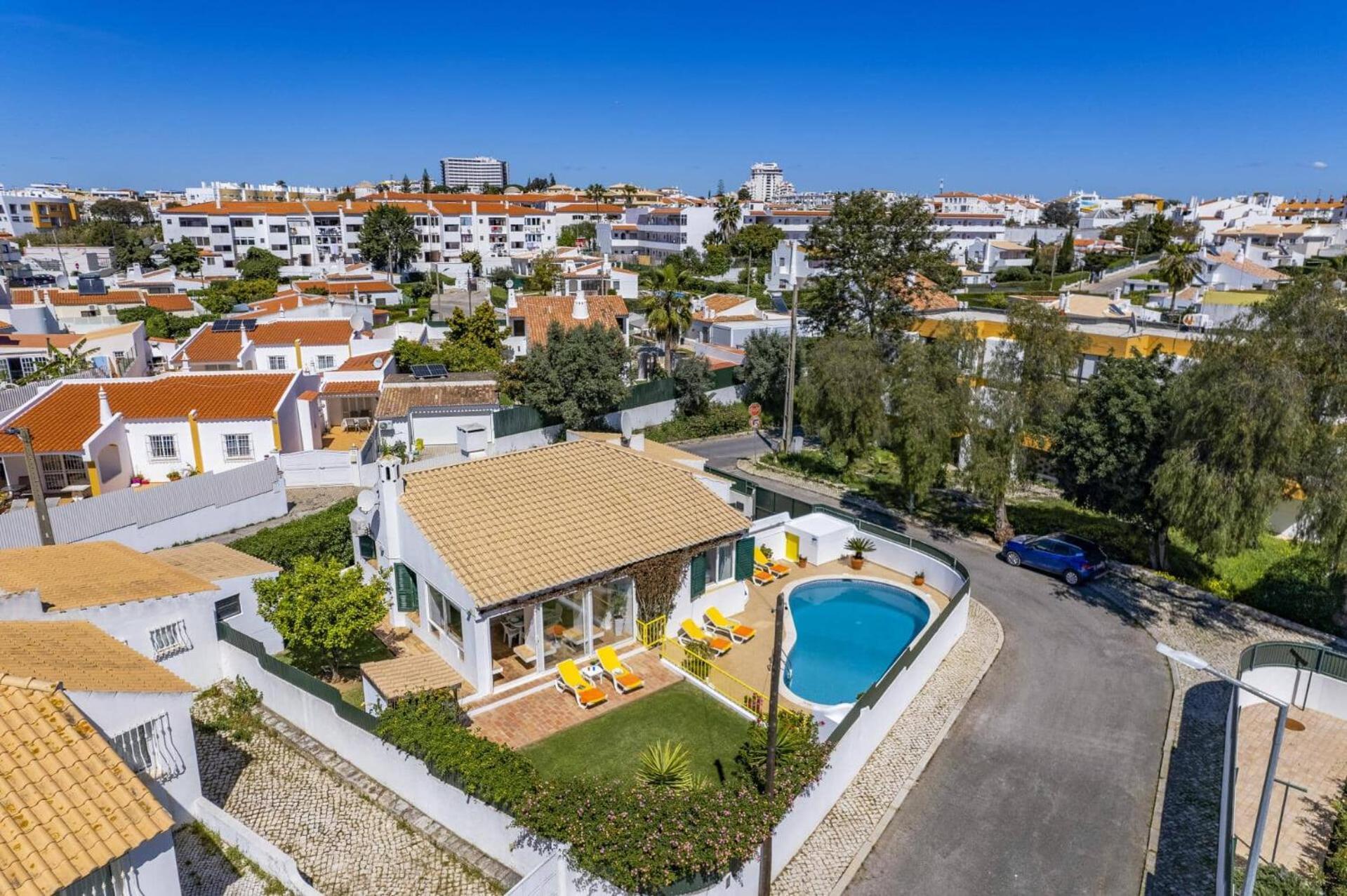 Pinheiro Oura By Villa *