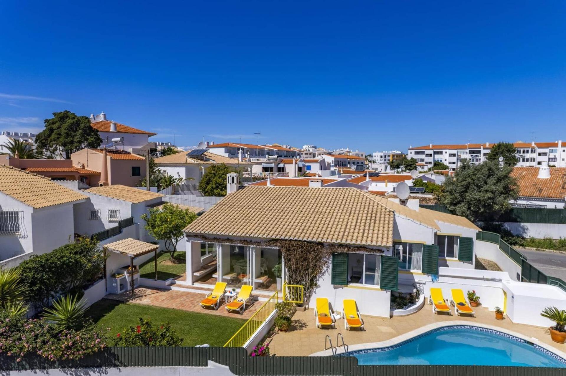 Pinheiro Oura By Villa Albufeira