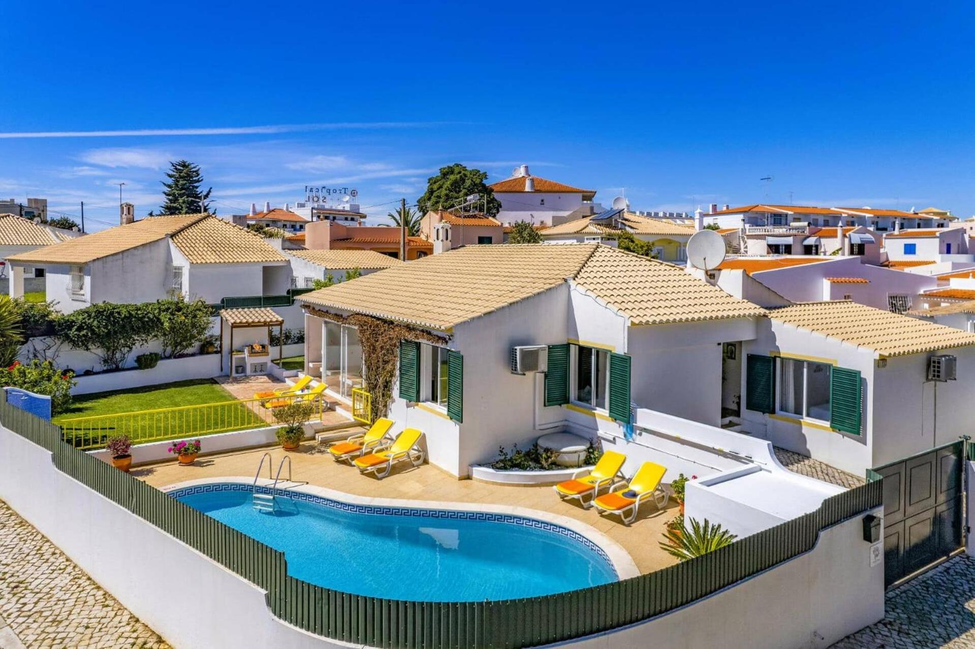 Pinheiro Oura By Villa Albufeira