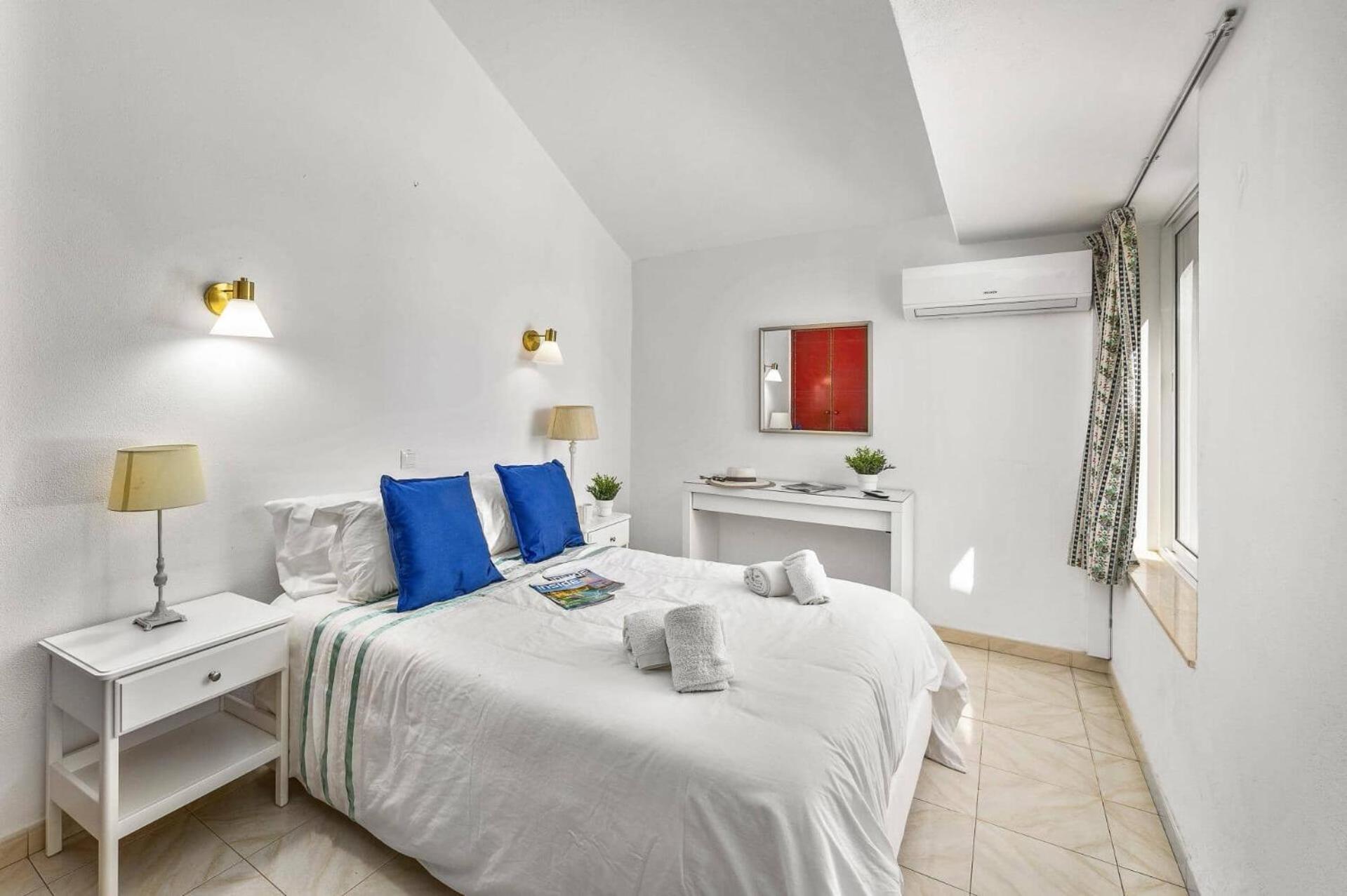 Pinheiro Oura By * Albufeira